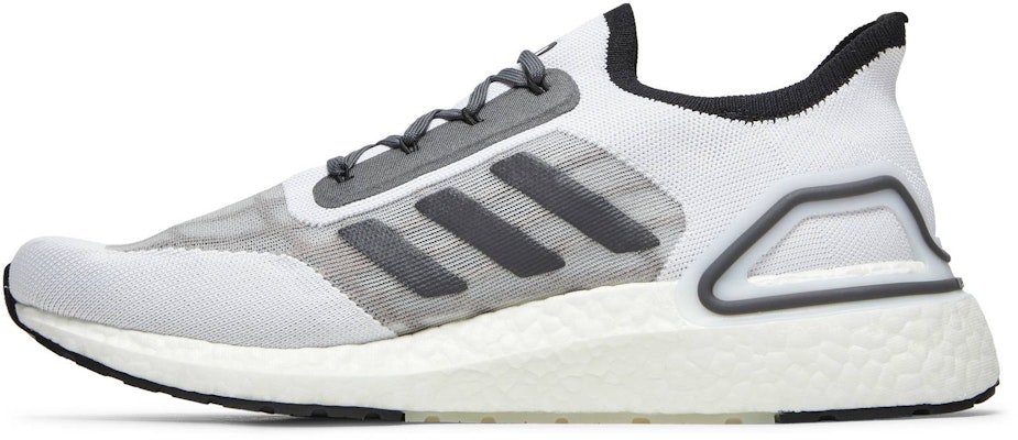 詹姆士·龐德 x 愛迪達 UltraBoost Summer.RDY '生死交戰 - 白灰' FY0650 Lookbook 詹姆士·龐德 x 愛迪達 UltraBoost Summer.RDY '生死交戰 - 白灰' FY0650
