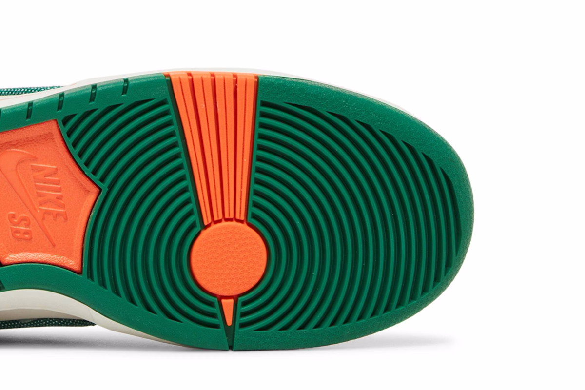 Jarritos x Nike Dunk Low SB Special Box Friends & Family 'Beige'