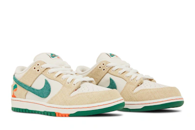 Jarritos x Nike Dunk Low SB Special Box Friends & Family 'Beige'