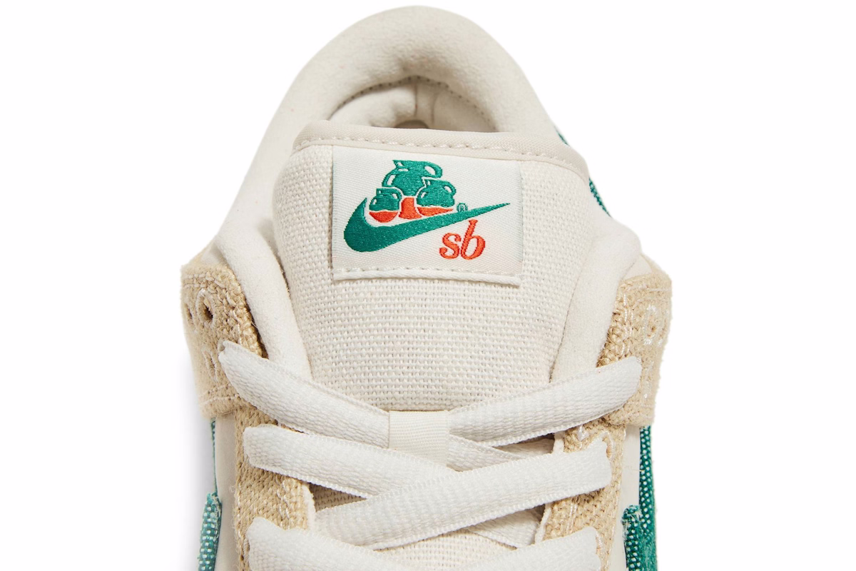 Jarritos x Nike Dunk Low SB Special Box Friends & Family 'Beige'