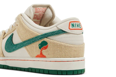 Jarritos x Nike Dunk Low SB Special Box Friends & Family 'Beige'