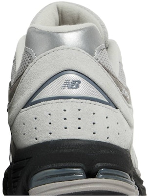 JD Sports x New Balance 2002R 'Grey Black' M2002RC1 Sizing JD Sports x New Balance 2002R 'Grey Black' M2002RC1