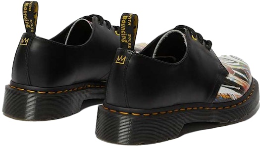 Jean-Michel Basquiat x Dr. Martens 1461 Smooth 'Dustheads Backhand' Sepatu 26320001 Lookbook Jean-Michel Basquiat x Dr. Martens 1461 Smooth 'Dustheads Backhand' Sepatu 26320001