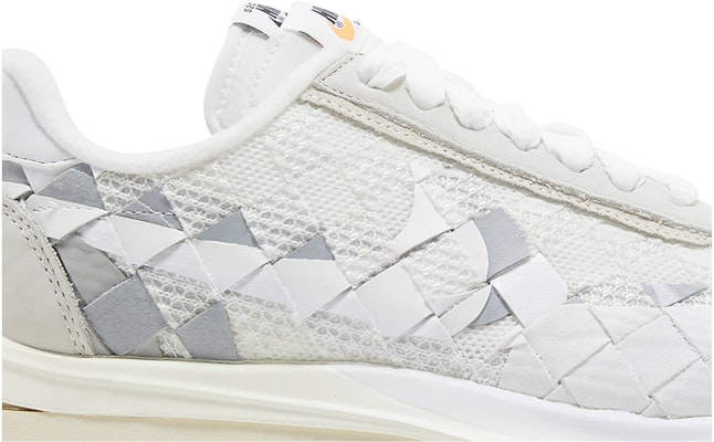 Jean Paul Gaultier x sacai x Nike VaporWaffle Woven 'White' DR5209-100 Order Jean Paul Gaultier x sacai x Nike VaporWaffle Woven 'White' DR5209-100