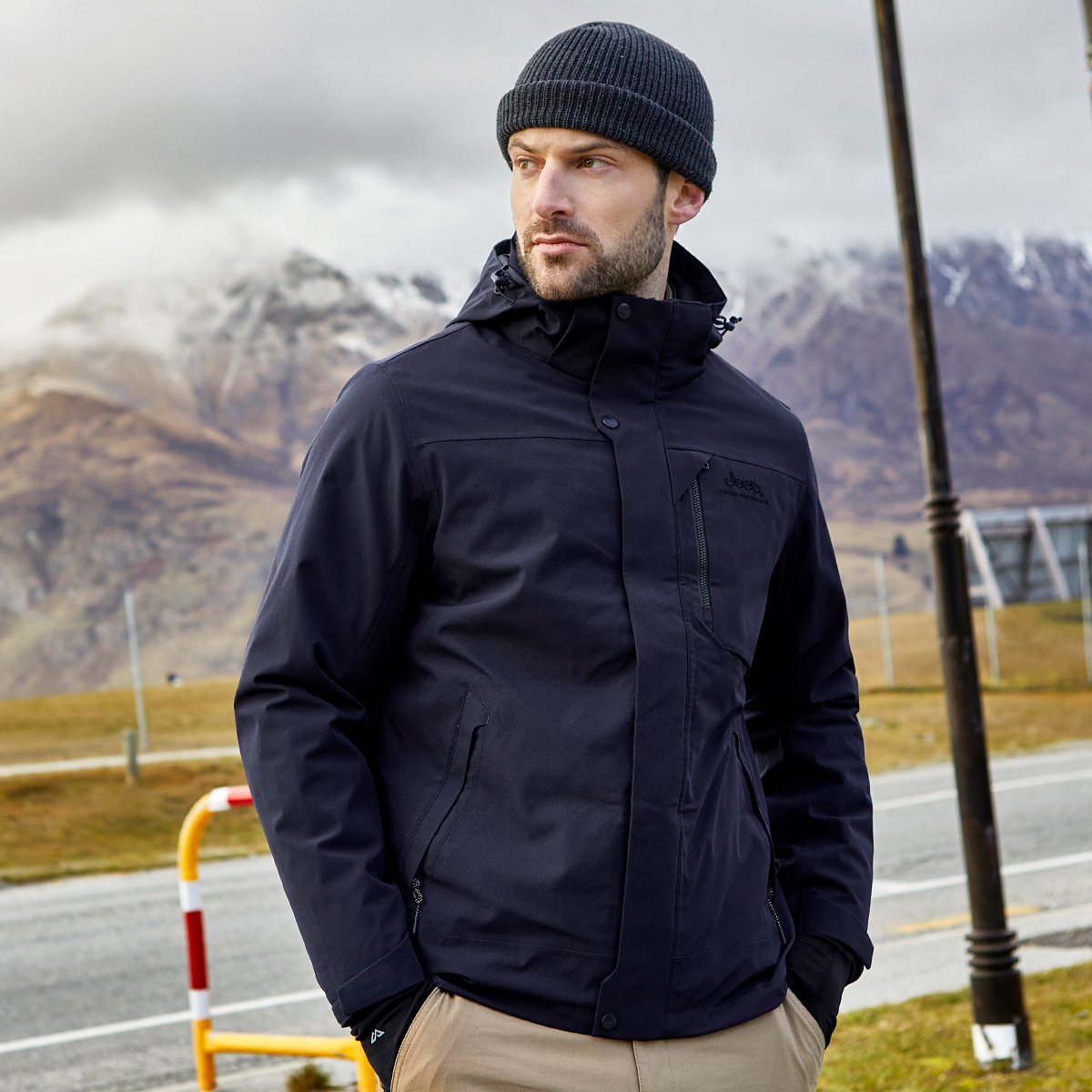 Shop Jeep 三合一防水防风连帽户外夹克 J232094082P