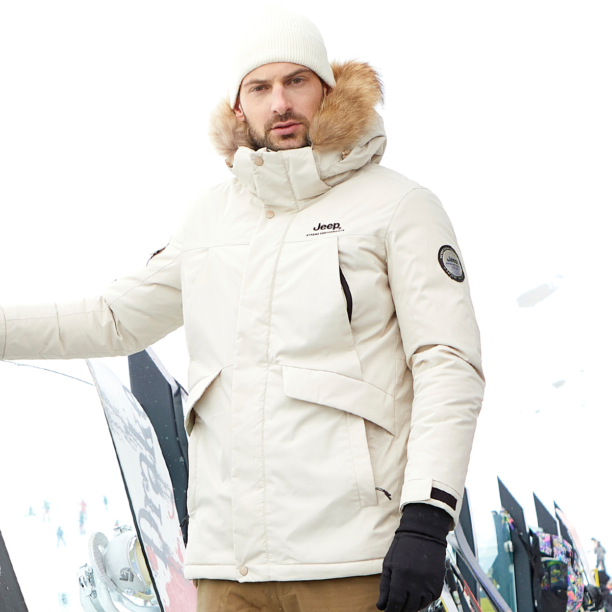 Jeep  Mid-Length Down Jacket with Detachable Raccoon Fur Collar Logo. J242094799 圖 11