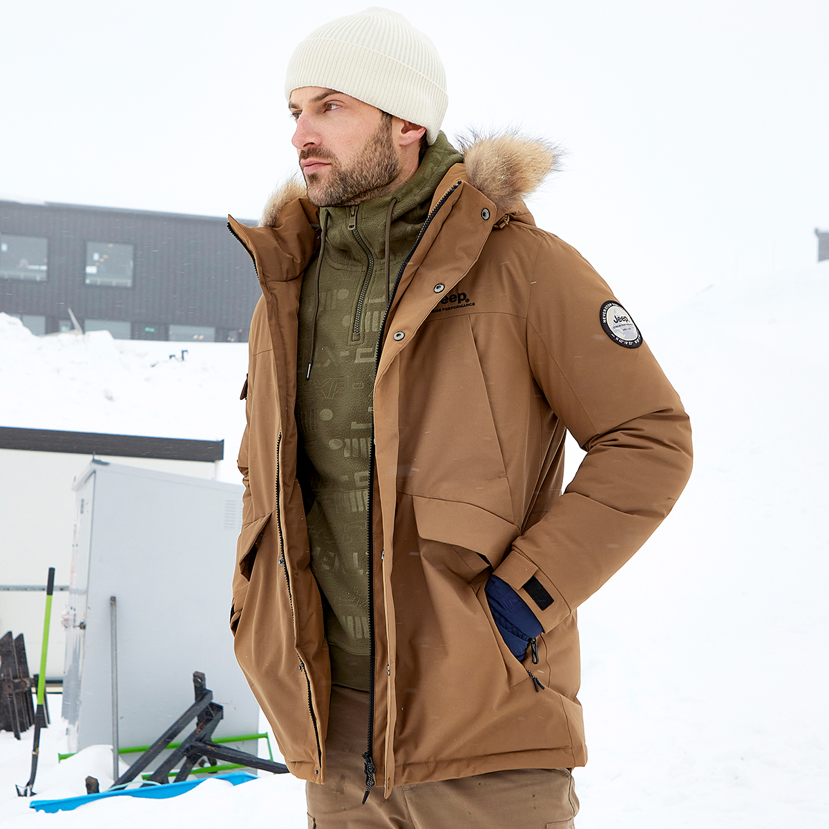 Jeep  Mid-Length Down Jacket with Detachable Raccoon Fur Collar Logo. J242094799 圖 18