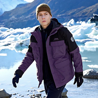 Jeep全天气防风防水透气抓绒连帽夹克男女款 J432094086 Lookbook Jeep全天气防风防水透气抓绒连帽夹克男女款 J432094086
