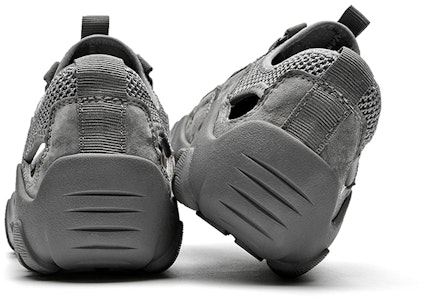 Jeep吉普 透氣舒適耐磨包頭防撞 涼鞋 男款 Purchase Jeep吉普 透氣舒適耐磨包頭防撞 涼鞋 男款