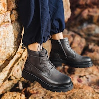 Jeep Classic Short 'Tahan Air Anti-Selip Sol Tebal' P233M08222 8