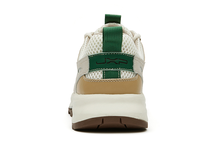 Shop Jeep Sepatu Rendah Outdoor 'Colorblock Nyaman' P311591215