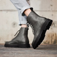 Jeep Martin Boot Tinggi 'Kenyamanan saat Komuter' P224M08098 17