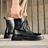 Jeep Martin Boot Tinggi 'Kenyamanan saat Komuter' P224M08098 1