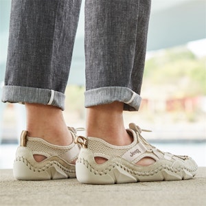 Sandal Jeep Olahraga 'Nyaman dan Tahan Lama' P11100060K 1