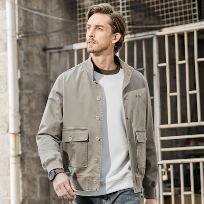 Jeep SS25 复古户外棒球领夹克 - 休闲时尚外套 P834MWJ032-KD Purchase Jeep SS25 复古户外棒球领夹克 - 休闲时尚外套 P834MWJ032-KD