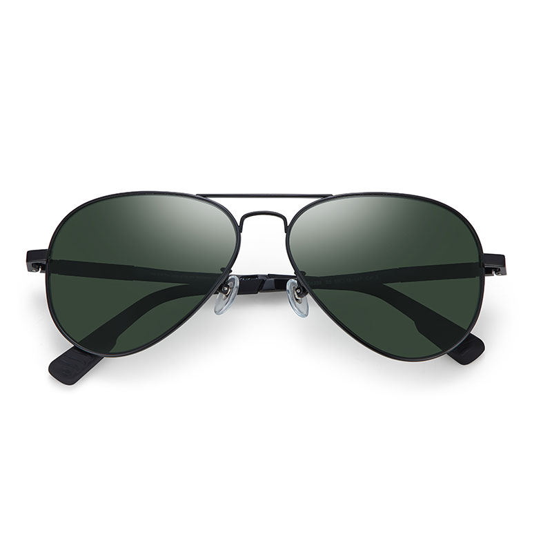 Lookbook Jeep 钛合金飞行员偏光太阳镜 防紫外线 JEEP/T6339