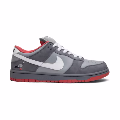 Jeff Staple Nike SB Dunk Low Pro 'Pigeon'