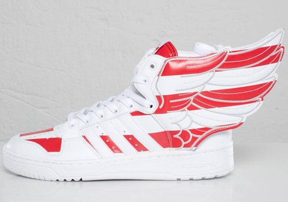 Jeremy Scott x 阿迪达斯 Wings 2.0 '星条旗' V24619 Lookbook Jeremy Scott x 阿迪达斯 Wings 2.0 '星条旗' V24619
