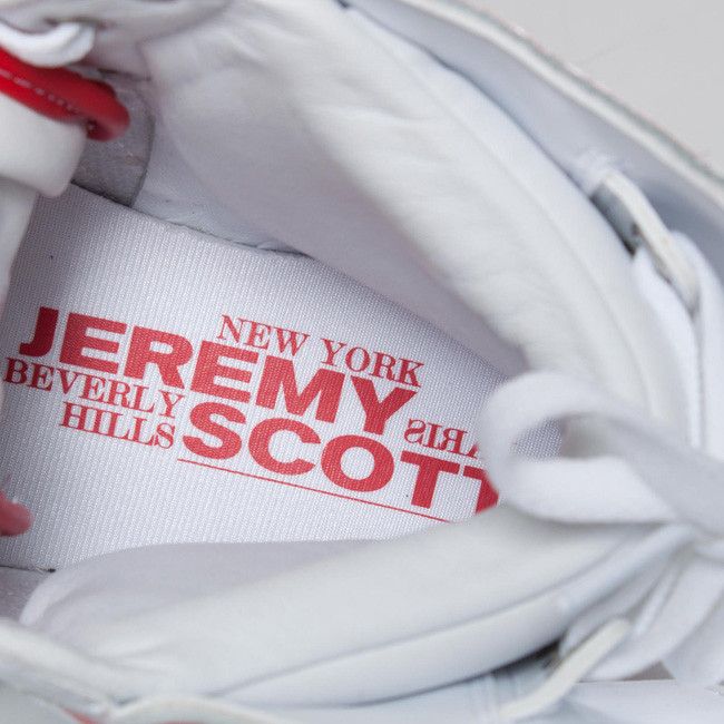 Sizing Jeremy Scott x adidas Wings 2.0 ''Étoiles et Rayures'' V24619