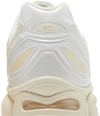 Jessica Gonsalves x ASICS GEL-Nimbus 9合作款跑鞋 1201A733-100 Sizing Jessica Gonsalves x ASICS GEL-Nimbus 9合作款跑鞋 1201A733-100