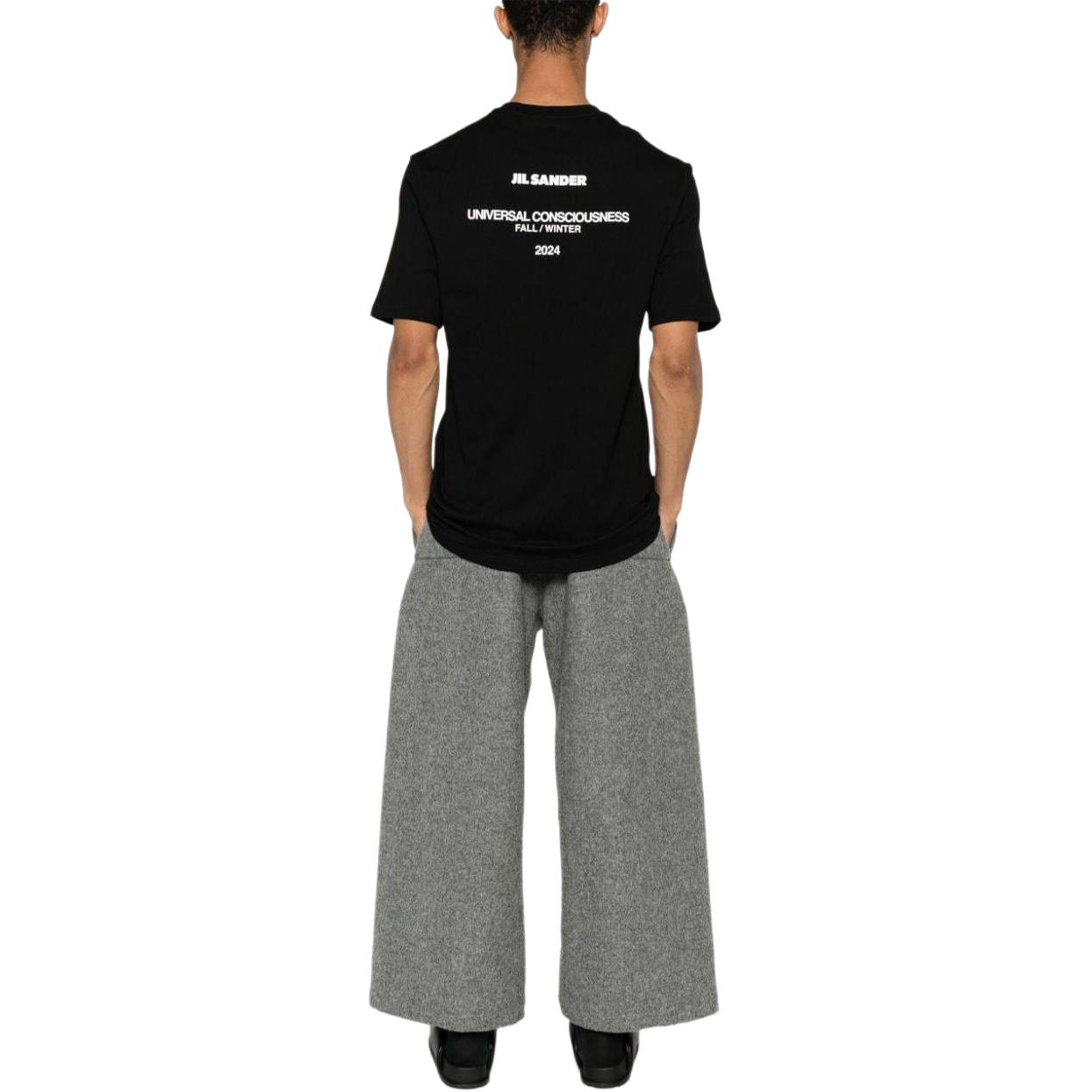 Shop JIL SANDER 黑色圆领印花Logo短袖T恤。 J22GC0189J46219-BLACK