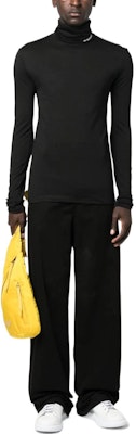 JIL SANDER FW22 Black Turtleneck Long Sleeve Tee with Logo Print. J47GC0020-J70021-001 Shop JIL SANDER FW22 Black Turtleneck Long Sleeve Tee with Logo Print. J47GC0020-J70021-001