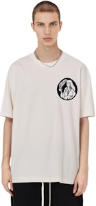 JIL SANDER 2022秋冬肖像印花宽松版白色圆领T恤。 J21GC0018-J45092-126 Sizing JIL SANDER 2022秋冬肖像印花宽松版白色圆领T恤。 J21GC0018-J45092-126