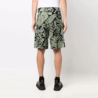 Shop Jil Sander SS22 綠色花卉印花男性休閒短褲 JPUU312105MU382060351