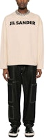 JIL SANDER SS24 米色字母印花長袖套頭T恤。 J22GC0136J20215-BEIGE Lookbook JIL SANDER SS24 米色字母印花長袖套頭T恤。 J22GC0136J20215-BEIGE