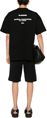 Jil Sander SS24 Kaos Hitam Longgar Cetak Huruf Leher O. J61GC0002J20086-BLACK Lookbook Jil Sander SS24 Kaos Hitam Longgar Cetak Huruf Leher O. J61GC0002J20086-BLACK