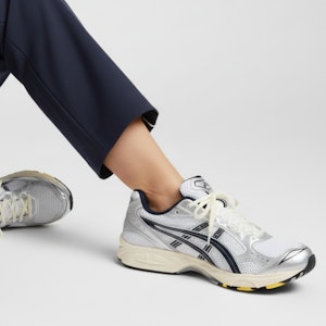 JJJJound x ASICS Gel Kayano 14 ''Putih Midnight Navy'' 1203A961-100 Order JJJJound x ASICS Gel Kayano 14 ''Putih Midnight Navy'' 1203A961-100