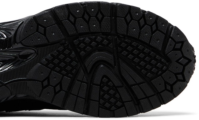 JJJJound x New Balance 2002R GORE-TEX 'Black' M2002RXW Purchase JJJJound x New Balance 2002R GORE-TEX 'Black' M2002RXW
