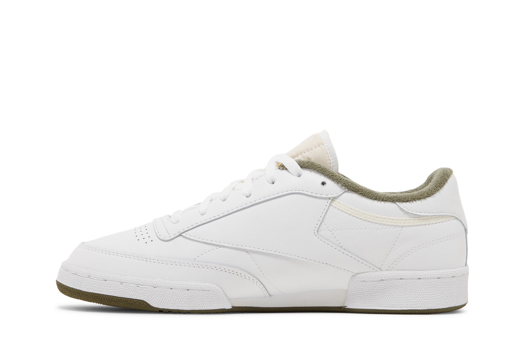 Shop JJJJound x Reebok Club C 85 '橄欖綠' GX9657