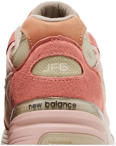 Joe Freshgoods x New Balance 992 Made in USA 'Aged Well' Sepatu Sneakers U992JG1 Sizing Joe Freshgoods x New Balance 992 Made in USA 'Aged Well' Sepatu Sneakers U992JG1