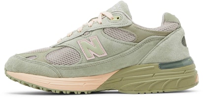 조 프레시굿्स x 뉴발란스 993 '퍼포먼스 아트 - 세이지' (USA) MR993JG1 Lookbook 조 프레시굿्स x 뉴발란스 993 '퍼포먼스 아트 - 세이지' (USA) MR993JG1