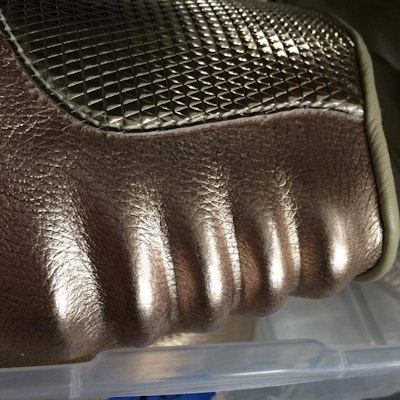 John Geiger x LASCO x Nike Air Yeezy 2 'Golden Child' Edisi Khusus Indonesia 001LAS-000 Shop John Geiger x LASCO x Nike Air Yeezy 2 'Golden Child' Edisi Khusus Indonesia 001LAS-000