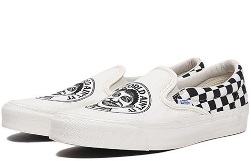 Shop 約翰·范·哈默斯維爾德 x Vans OG 經典便鞋 LX '棋盤 – 棉花糖黑' VN000UDFQLU