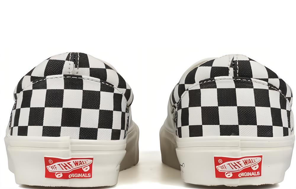 Purchase 約翰·范·哈默斯維爾德 x Vans OG 經典便鞋 LX '棋盤 – 棉花糖黑' VN000UDFQLU