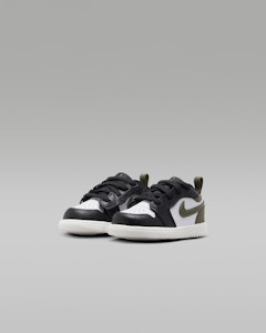 ジョーダン1 ロー オルト『ブラック ミディアム オリーブ』 DR9747-092 Purchase ジョーダン1 ロー オルト『ブラック ミディアム オリーブ』 DR9747-092