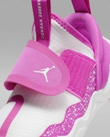 (JR) Jordan 23/7 'Hitam Putih Metalik' DQ9293-017 DQ9293-605 Sizing (JR) Jordan 23/7 'Hitam Putih Metalik' DQ9293-017 DQ9293-605