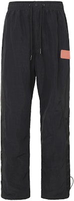 Jordan 23 Engineered Joggers Negros con Tobillos con Cremallera. CN4581-010 Buy Jordan 23 Engineered Joggers Negros con Tobillos con Cremallera. CN4581-010