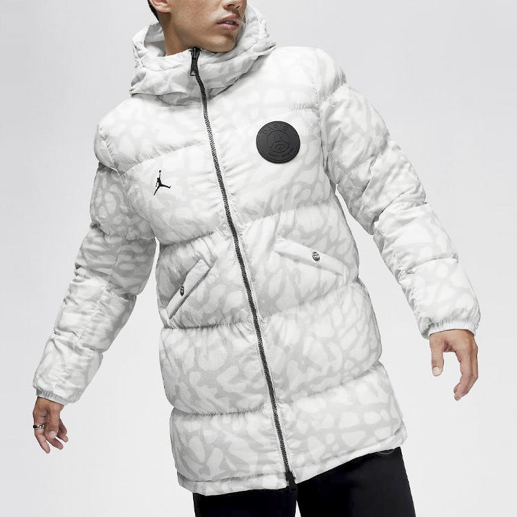 Purchase 乔丹双面标志连帽长袖夹克 白色. DZ2905-072