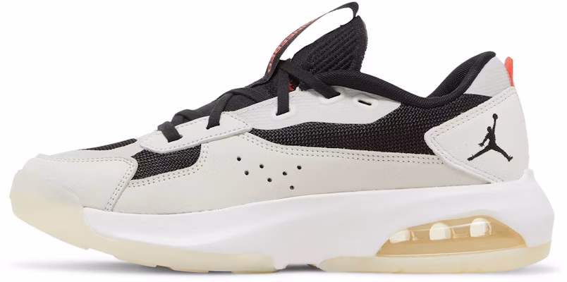 Jordan Air 200E 'Summit White' Putih Summit DC9836-160 Lookbook Jordan Air 200E 'Summit White' Putih Summit DC9836-160