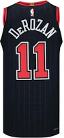 Lookbook Jersi Bola Keranjang Lelaki Jordan Chicago Bulls "Statement Edition" Hitam. CV8674-012