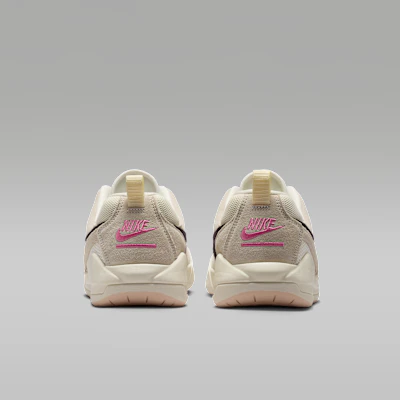 Jordan Comfort ERA Birch/Pale Ivory/Pink Cycle/Burgundy Ash HJ6777-201 Sizing Jordan Comfort ERA Birch/Pale Ivory/Pink Cycle/Burgundy Ash HJ6777-201