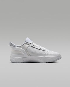 조던 데이 1 EO '화이트 서밋 화이트' FQ1306-101 Lookbook 조던 데이 1 EO '화이트 서밋 화이트' FQ1306-101