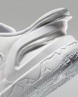 Jordan Day 1 EO「白色巔峰白」 FQ1306-101 1