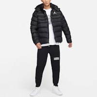 乔丹Jumpman Air男子黑色冬季拉链连帽卫衣夹克. DN3402-010 Shop 乔丹Jumpman Air男子黑色冬季拉链连帽卫衣夹克. DN3402-010
