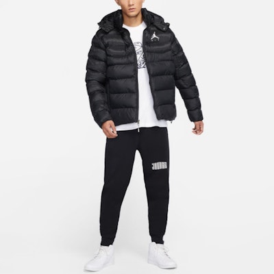 乔丹Jumpman Air男子黑色冬季拉链连帽卫衣夹克. DN3402-010 Shop 乔丹Jumpman Air男子黑色冬季拉链连帽卫衣夹克. DN3402-010