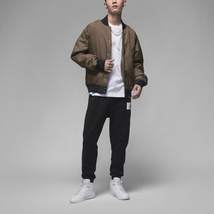 Shop 乔丹标志印花单排扣修身棕色运动夹克 DV9792-274